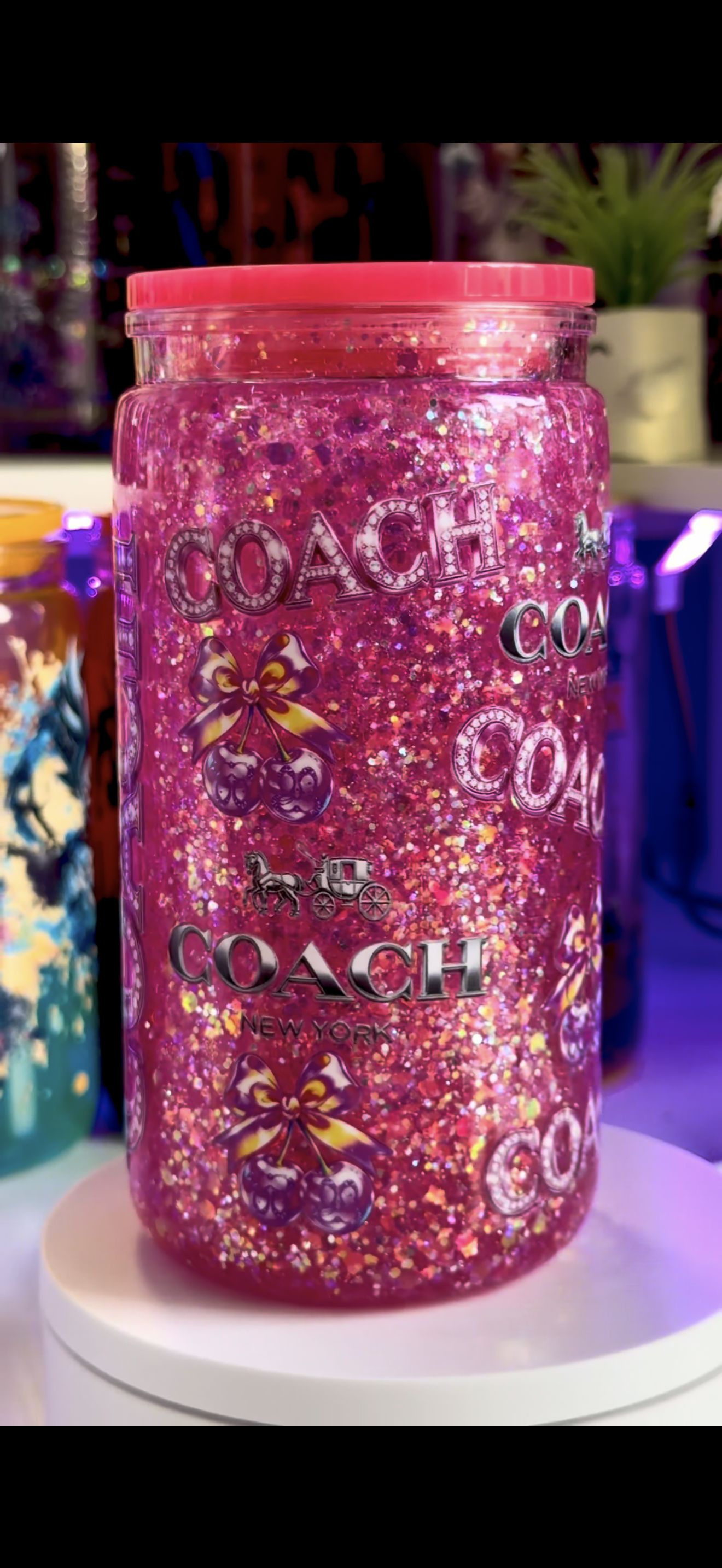 Luxury Coach-Inspired Pink Glitter-16oz
